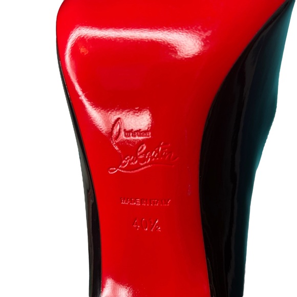 Christian Louboutin Simple Pump 120 Leather
Black Patent Leather Round Toe - Picture 11 of 13